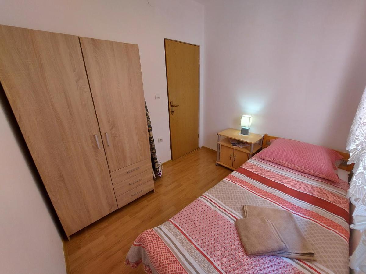 Апартаменты Apartman Porat Пула Экстерьер фото